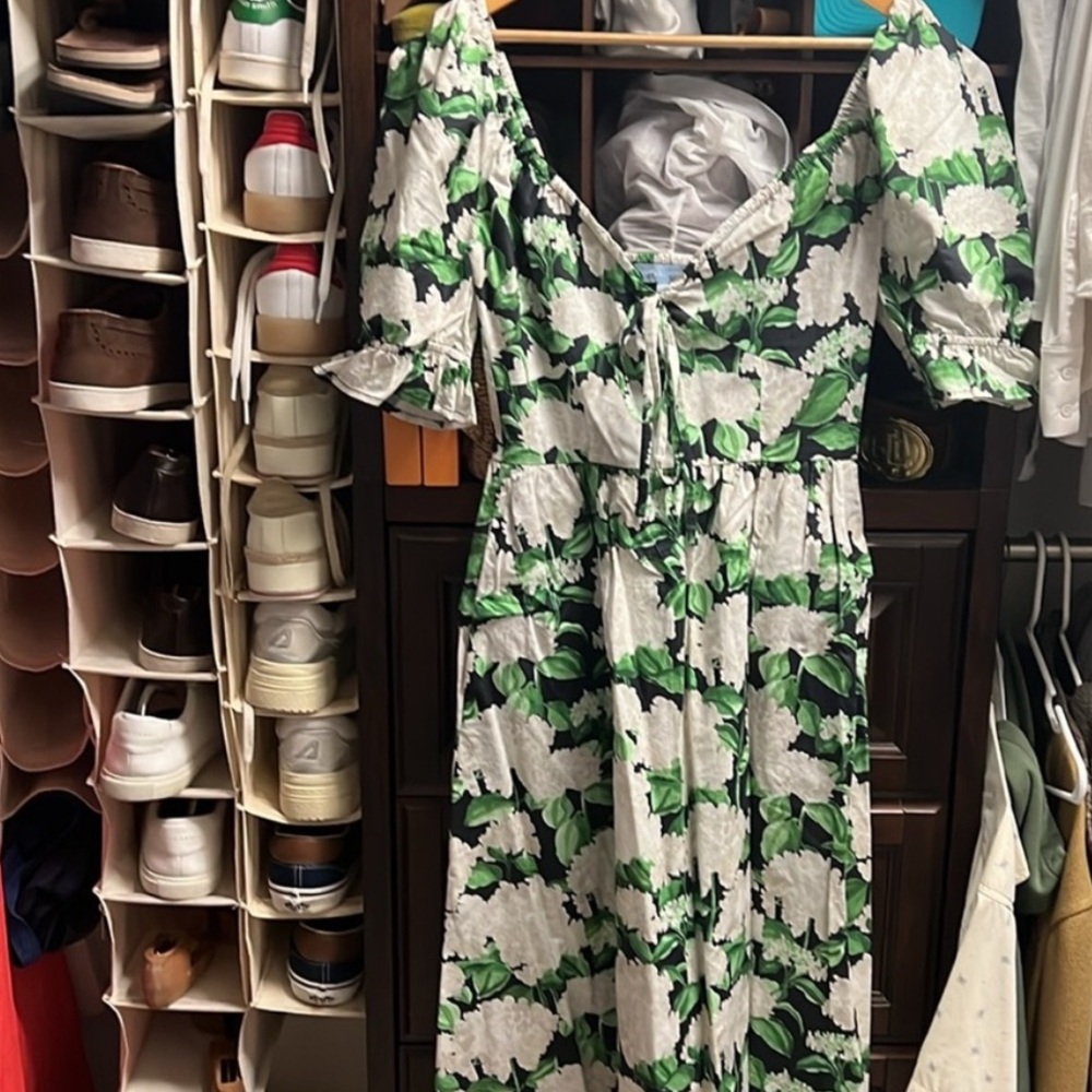 Hill House hydrangea Green and White Floral Dress - Picture 4 of 7
